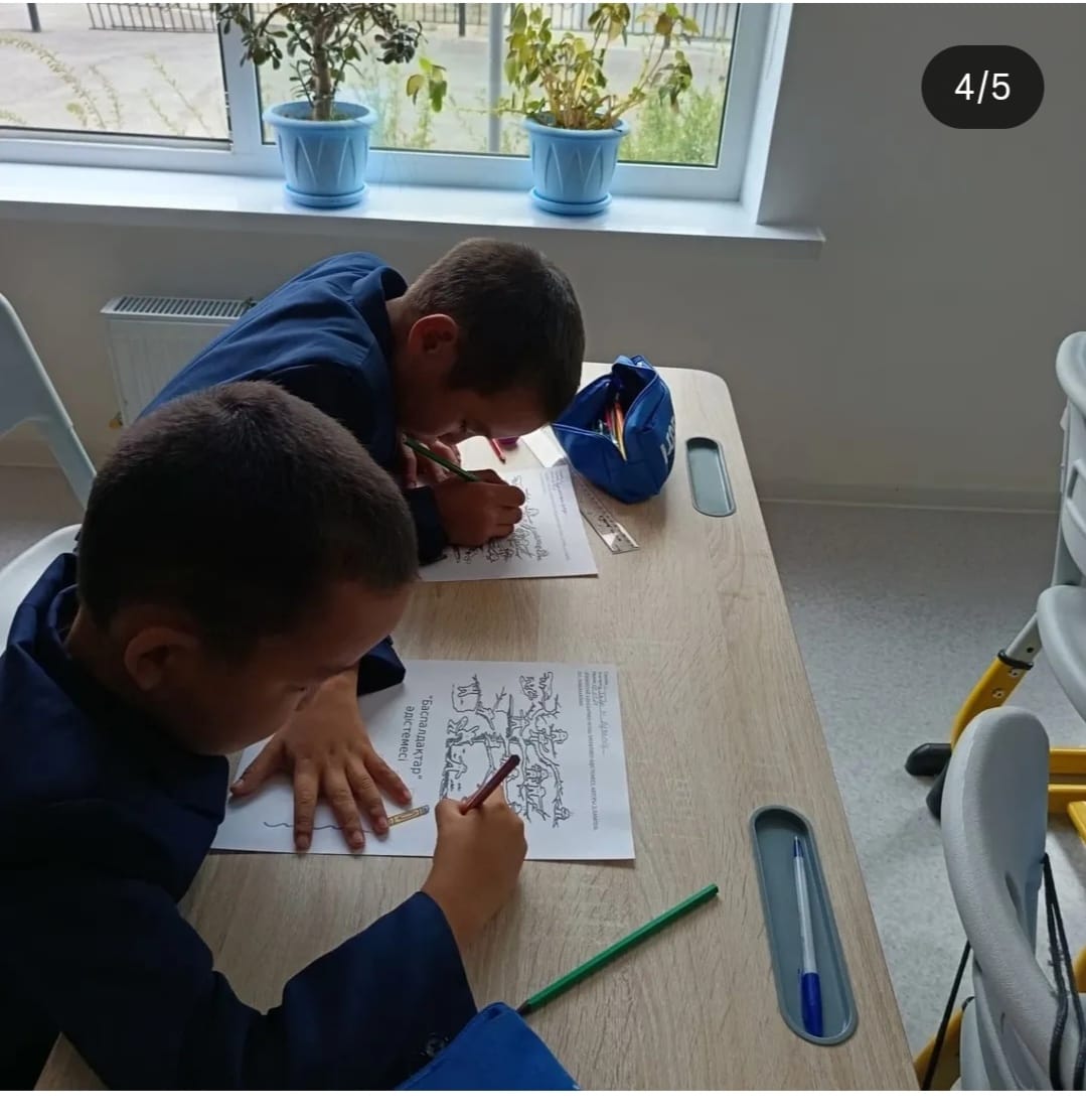 3 сынып оқушыларымен кішкентай адамдар мен ағаш және баспалдақ проективті әдістемесі алынды. Бұл әдістеме баланың өзін өзі бағалауын ішкі эмоциялық сондай ақ ортаға бейімделу деңгейін анықтауға көмектеседі.